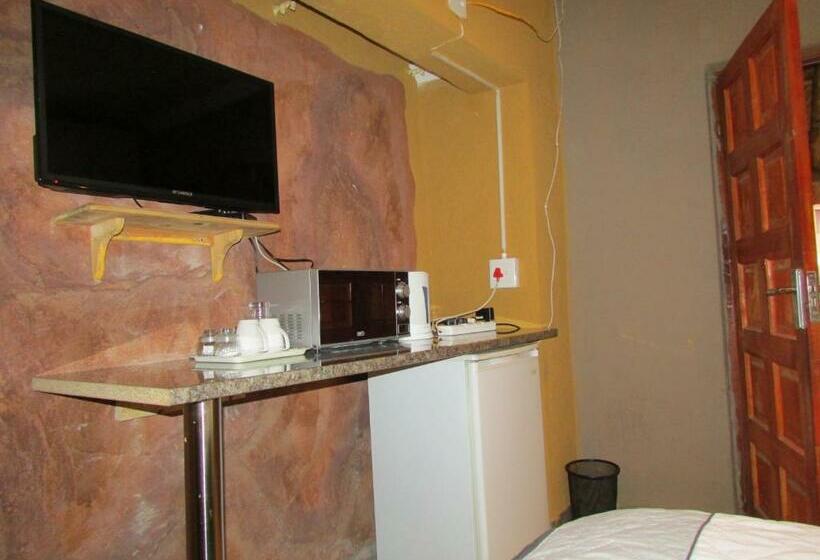 Номер Стандарт, Comfort Stay In Hammanskraal Close To Dinokeng