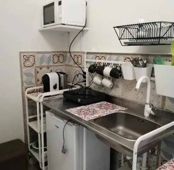 Standard Neljän Hengen Huone Jaettu Kylpyhuone, Domus Case Vacanze Civico Del Mare