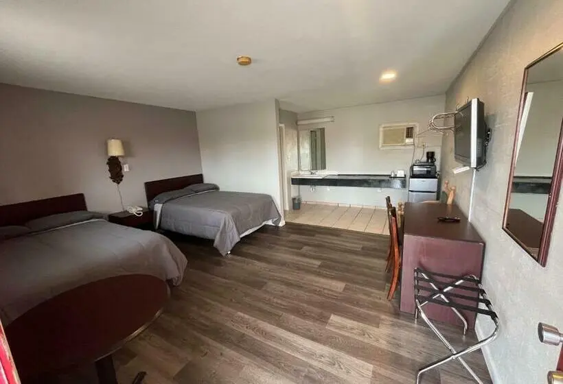 デラックスルーム, Budget Inn Of Mena