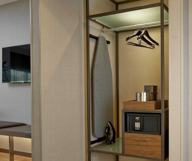 غرفه قياسيه سريرين مزدوجين, Ac Hotel By Marriott Atlanta Buckhead At Phipps Plaza