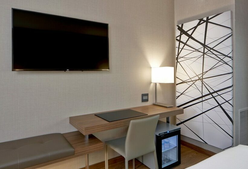 غرفه قياسيه سريرين مزدوجين, Ac Hotel By Marriott Atlanta Buckhead At Phipps Plaza