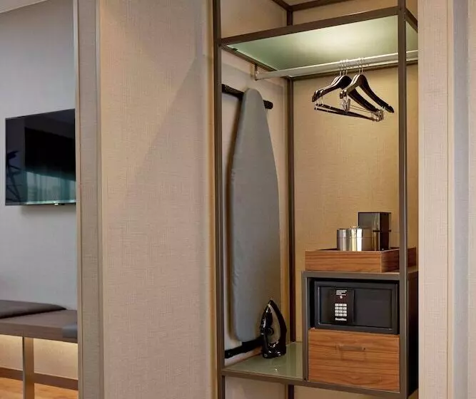 ２ダブルベッドのスタンダードルーム, Ac Hotel By Marriott Atlanta Buckhead At Phipps Plaza