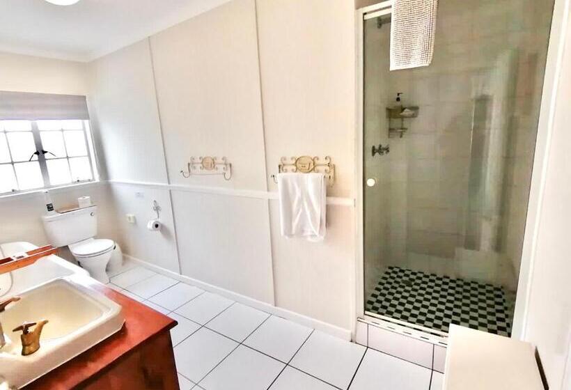 コンフォートルーム, Gateside Guesthouse