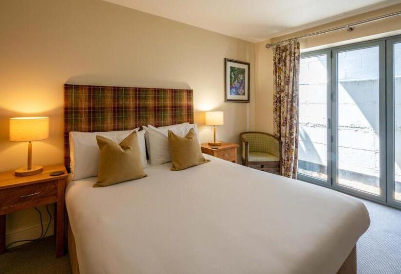 １階のスタンダードルーム, The White Hart, Wroughton