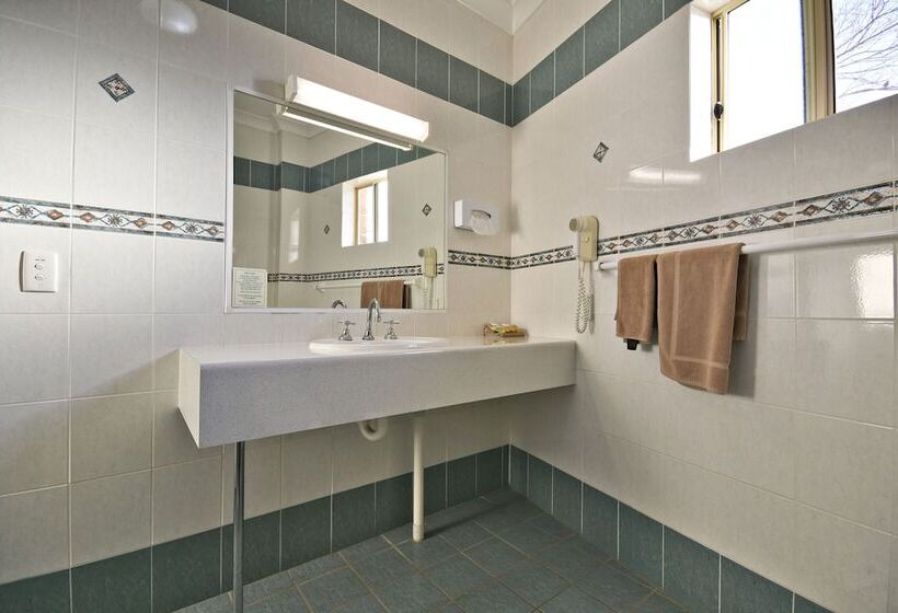Семейный Номер, Abel Tasman Motor Inn