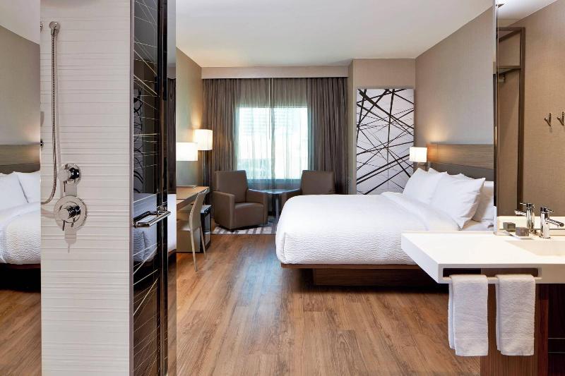 Стандартный Номер Кровать Кинг, Ac Hotel By Marriott Atlanta Buckhead At Phipps Plaza