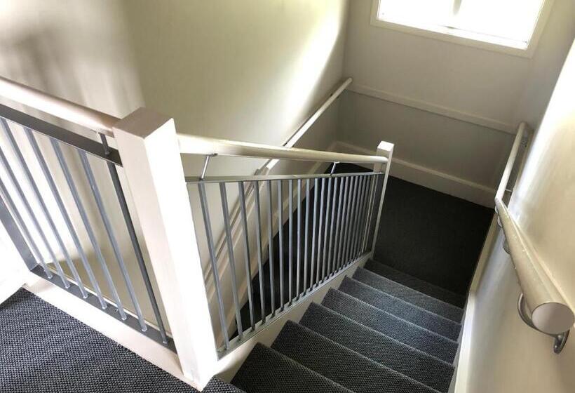 带3个卧室的公寓, Arena Lodge