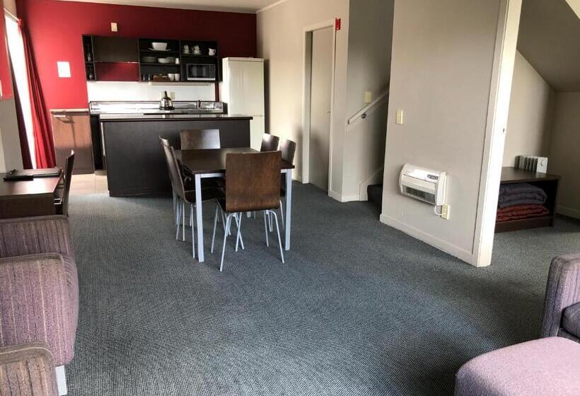 带3个卧室的公寓, Arena Lodge