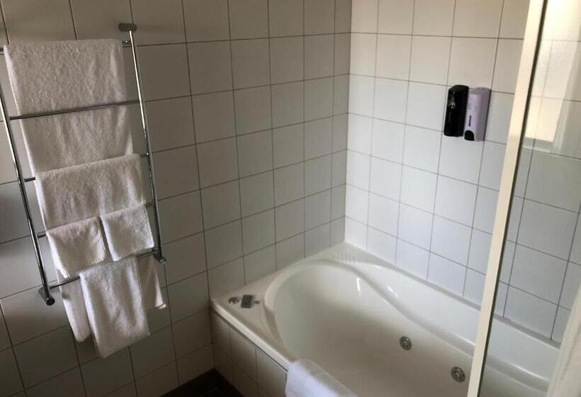 带3个卧室的公寓, Arena Lodge