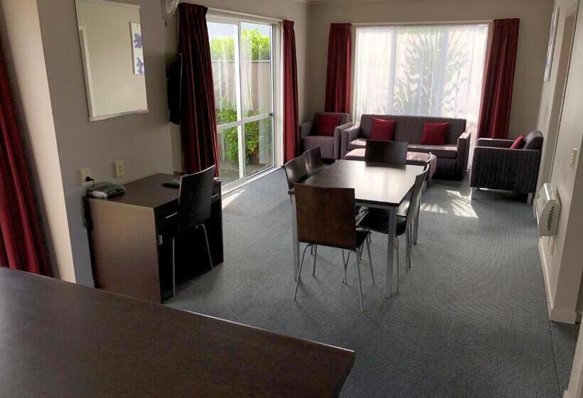 带3个卧室的公寓, Arena Lodge