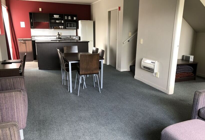 带3个卧室的公寓, Arena Lodge