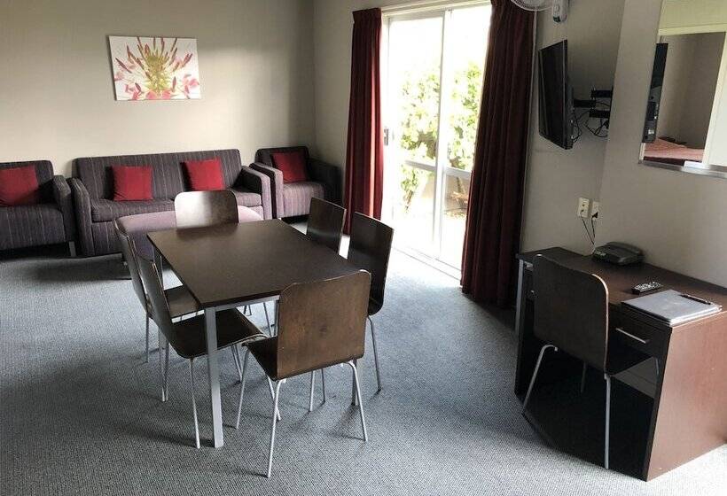 带3个卧室的公寓, Arena Lodge