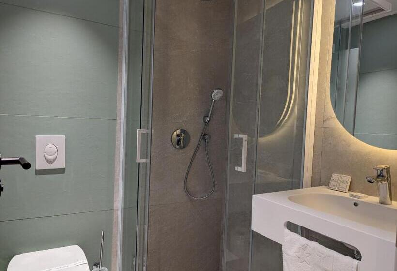 オーシャンビュースタンダードルーム, Bavaria Blu