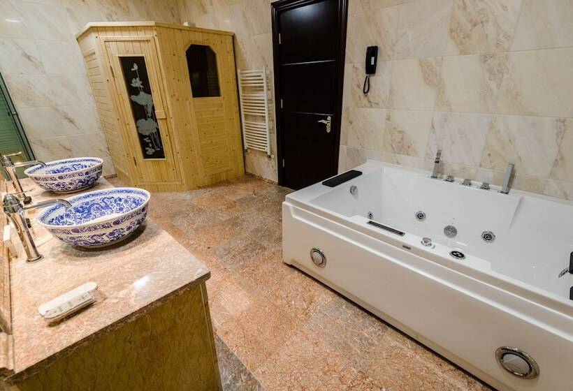 オーシャンビューの１ベッドルームデラックスアパート, Bavaria Blu