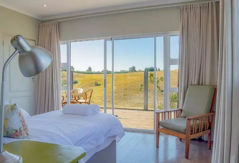 Talo 2 Makuuhuonetta, Brahman Hills   Gardens, Hotel & Cottages