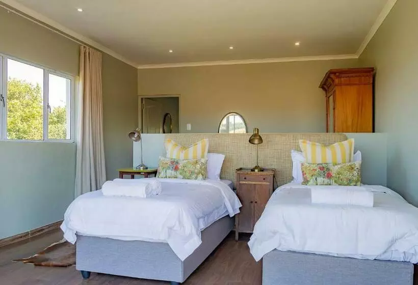 Talo 2 Makuuhuonetta, Brahman Hills   Gardens, Hotel & Cottages