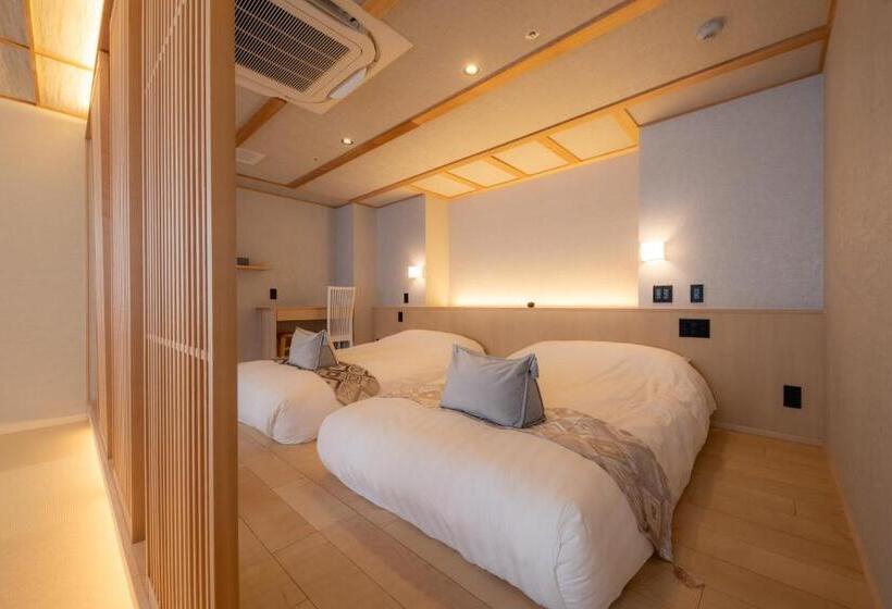 Люкс с гидромассажем, Isago Kobe