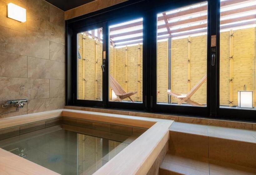 Люкс с гидромассажем, Isago Kobe