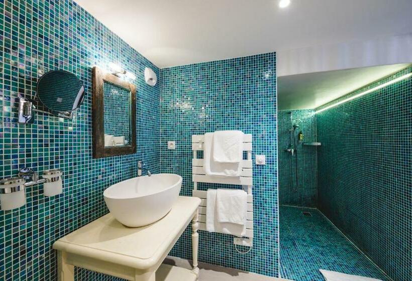 غرفة قياسية مطلّة علي الحديقة, Le Petit Palais D'aglae