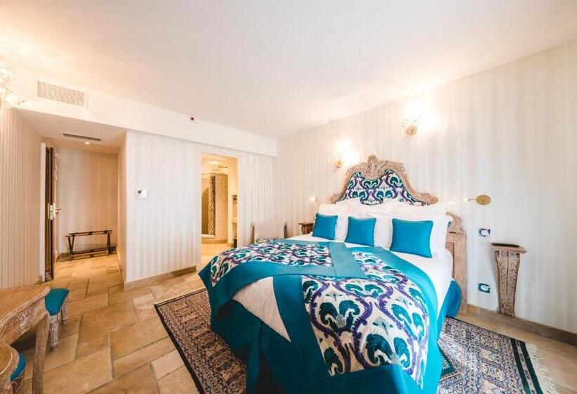 غرفة ديلوكس مزودة بشرفة, Le Petit Palais D'aglae