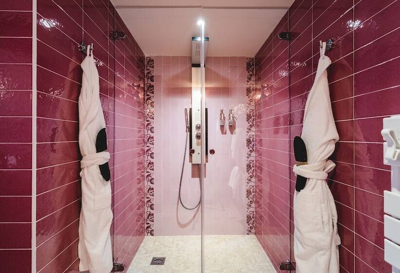 غرفة ديلوكس, Le Petit Palais D'aglae