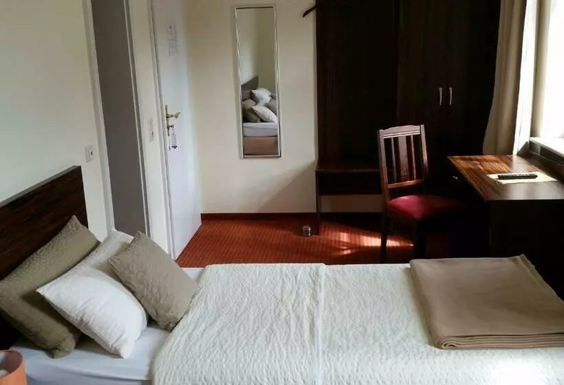 Standard Single Room, Linde Restaurant &