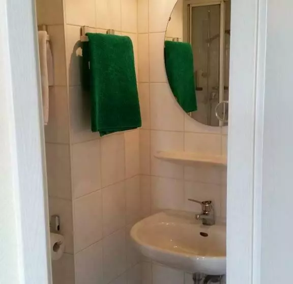 Standard Single Room, Linde Restaurant &
