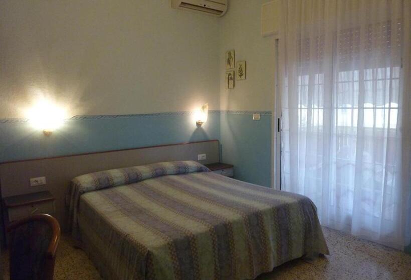 Comfort room with balcony, Marco Polo