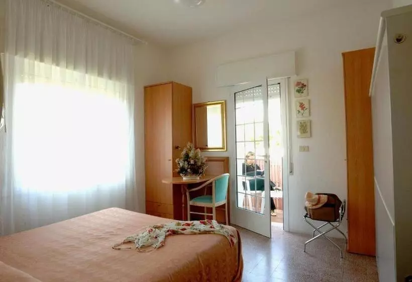 Comfort room with balcony, Marco Polo