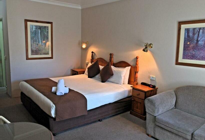 اتاق استاندارد با تخت بزرگ, New England Motor Inn