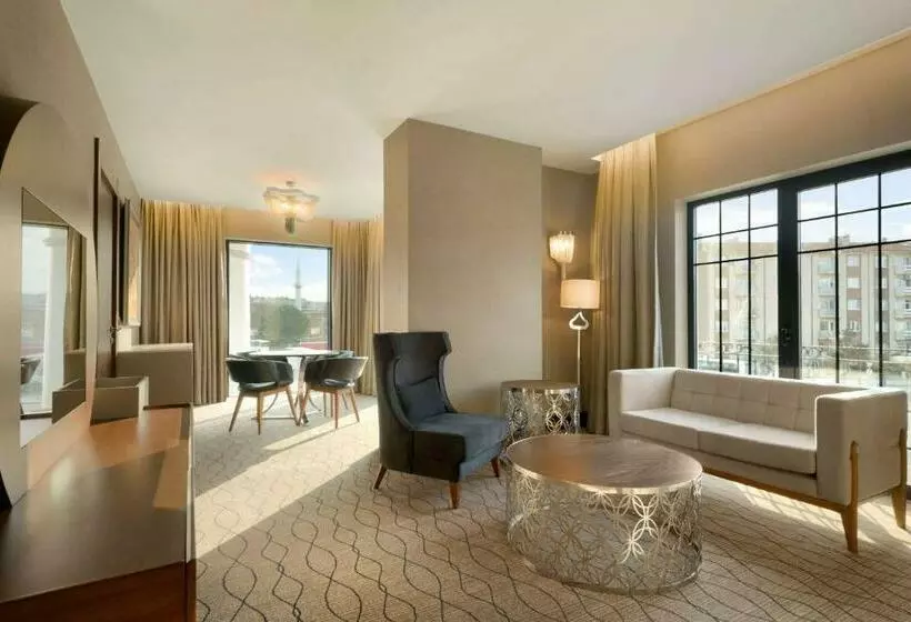 Sviitti King-vuode, Ramada By Wyndham Sakarya