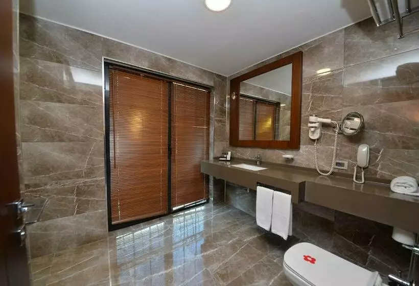Sviitti King-vuode, Ramada By Wyndham Sakarya