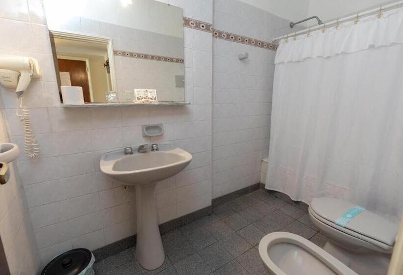 2 Schlafzimmer Apartment, Rivoli