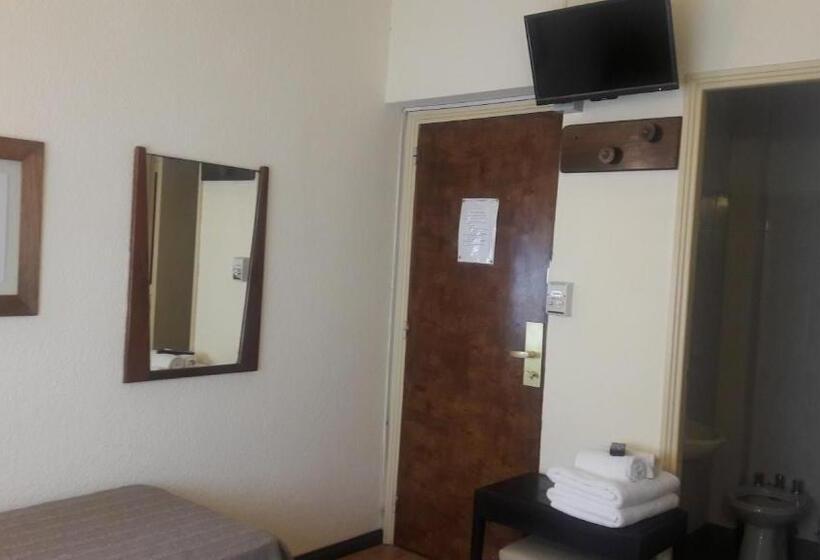 Economy Zimmer, Rivoli