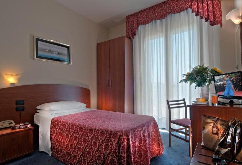 חדר סטנדרט יחיד, Terme Belsoggiorno