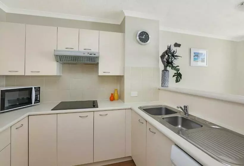 آپارتمان 2 خوابه, The Bay Apartments Coolangatta
