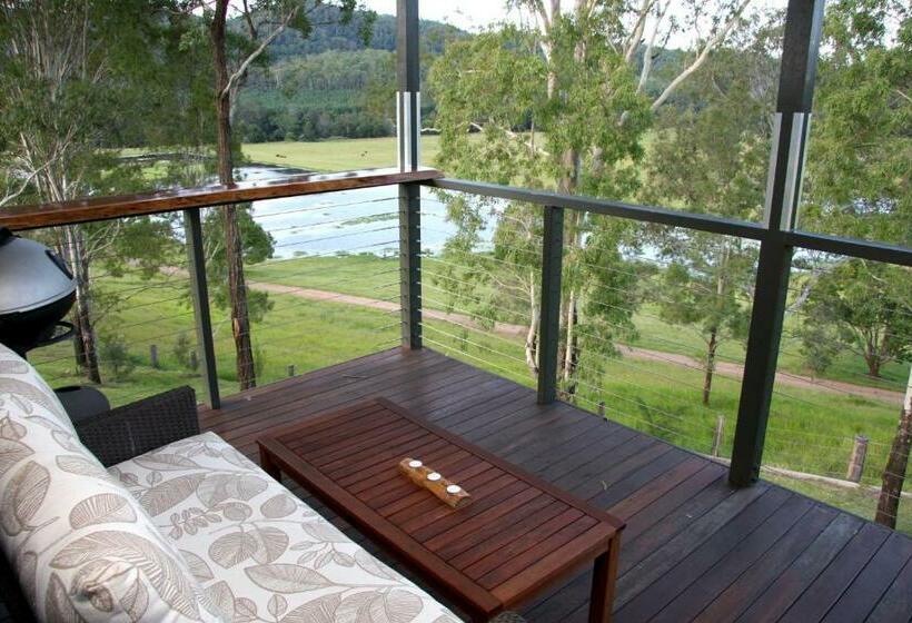 デラックスキャビン, Yabbaloumba Retreat