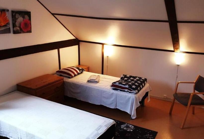 غرفة قياسية حمام مشترك, Twister 53