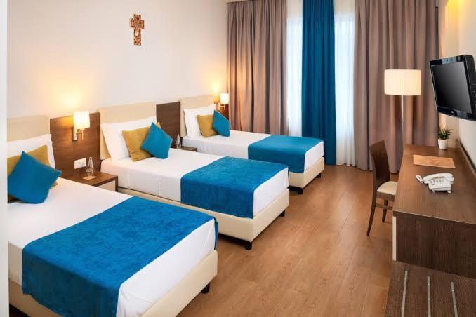 חדר דלוקס לשלושה עם נו לים, Annpurna Residency