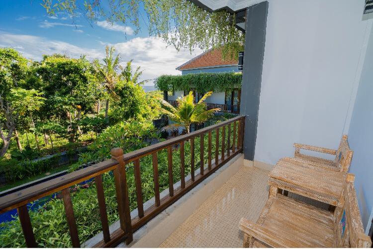 اتاق لوکس با چشم‌انداز دریا, Tinggian Hill Retreat