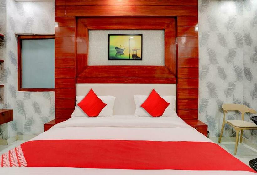 トリプルクラシックルーム, Oyo Flagship 81501 Sambhav Hotel And Restaurant