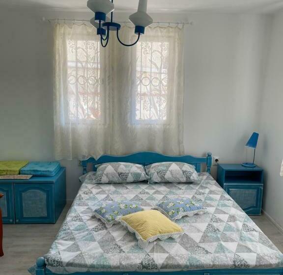 חדר משפחתי, Casa Del Mare