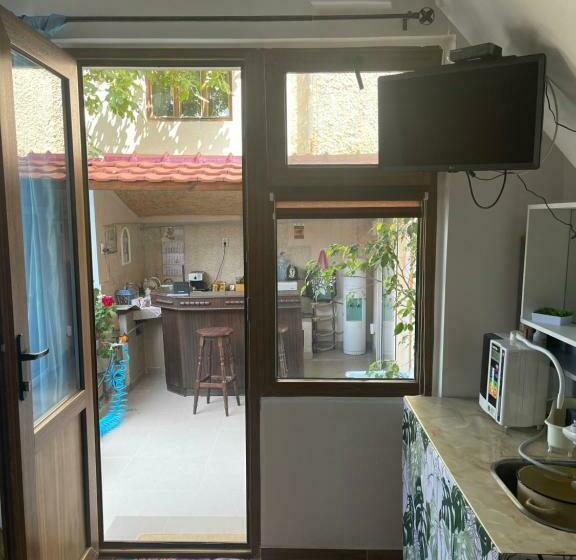 חדר אקונומי, Casa Del Mare