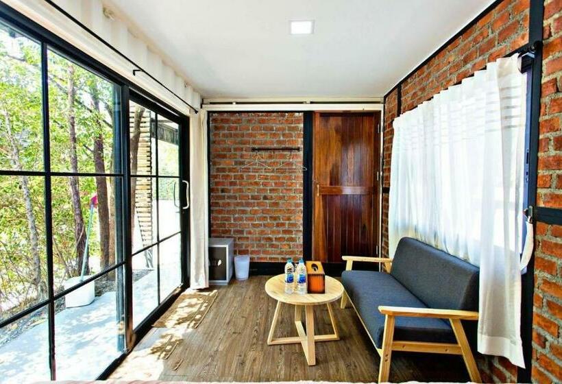 غرفة قياسية سرير كينج, 99/9 Box Resort