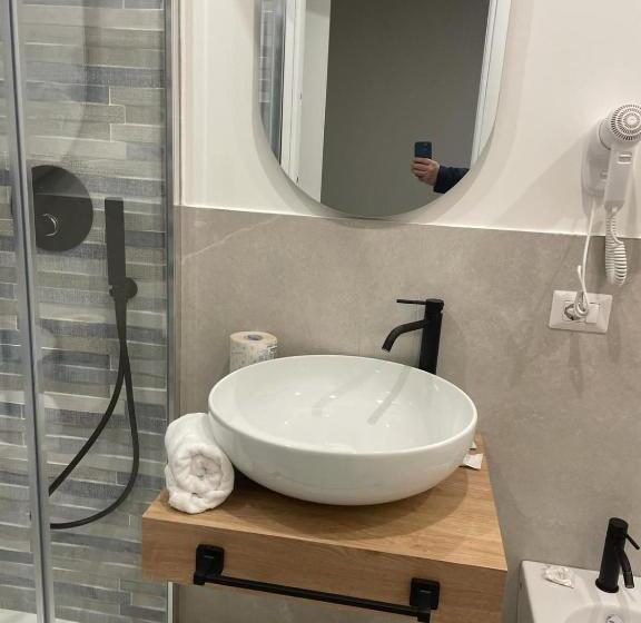 اتاق لوکس, Dimora Del Plebiscito B&b