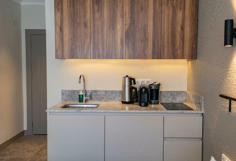 Svit Havsutsikt, Bd Suites