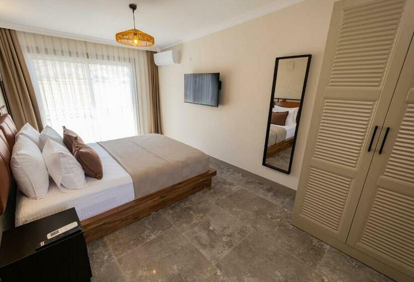 Deluxe Svit Havsutsikt, Bd Suites