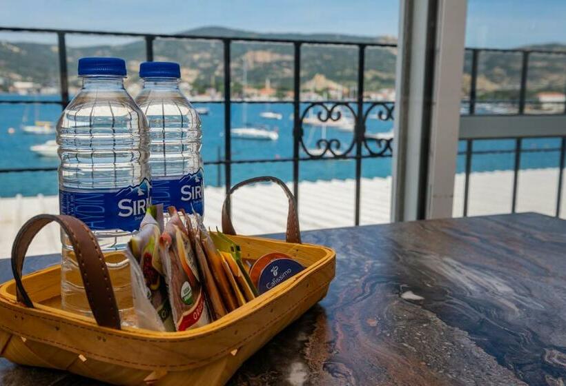 Deluxe Suite Sea View, Bd Suites