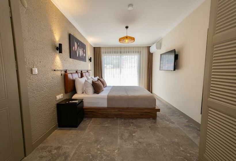 Deluxe Svit Havsutsikt, Bd Suites