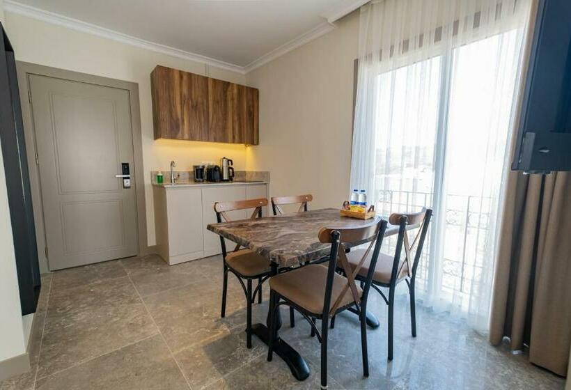 Svit Trädgårdsutsikt, Bd Suites